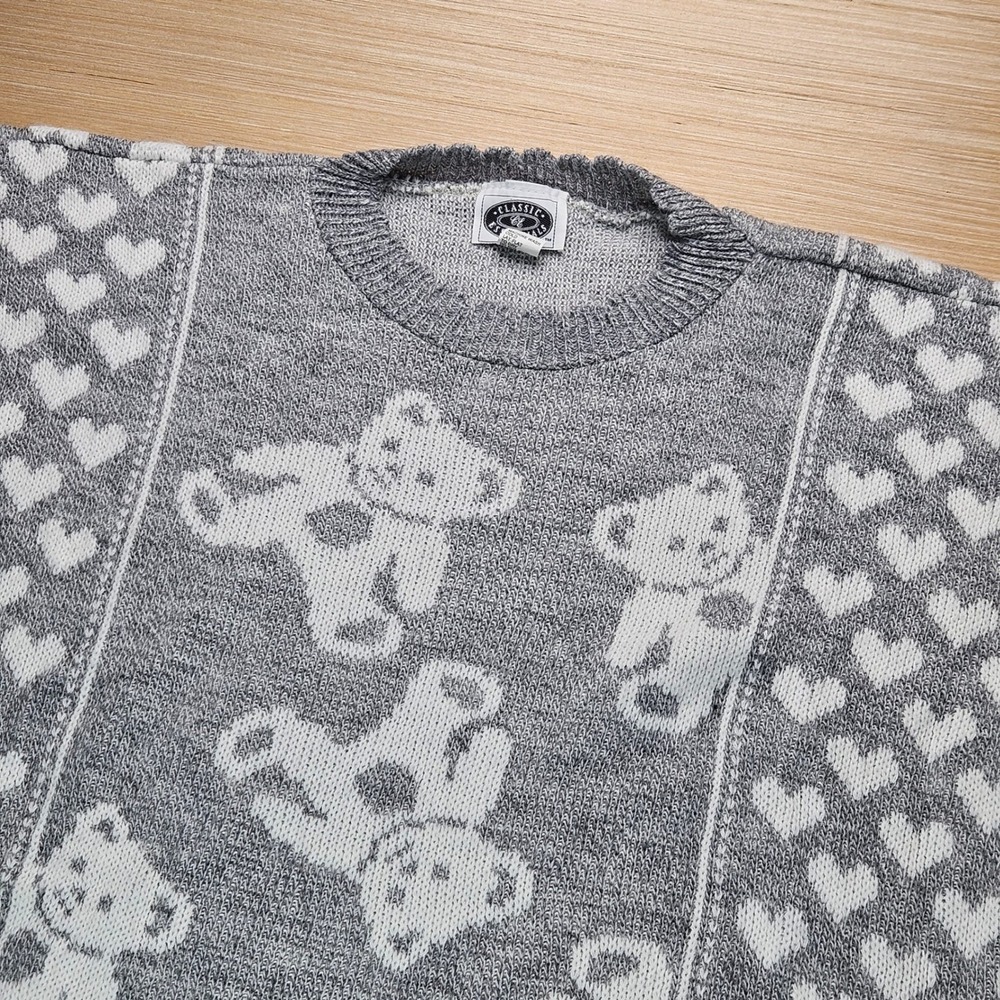 Teddy Bear Classic Essentials Sweater Heart Print Gray 22W/42 Acrylic Knit‎